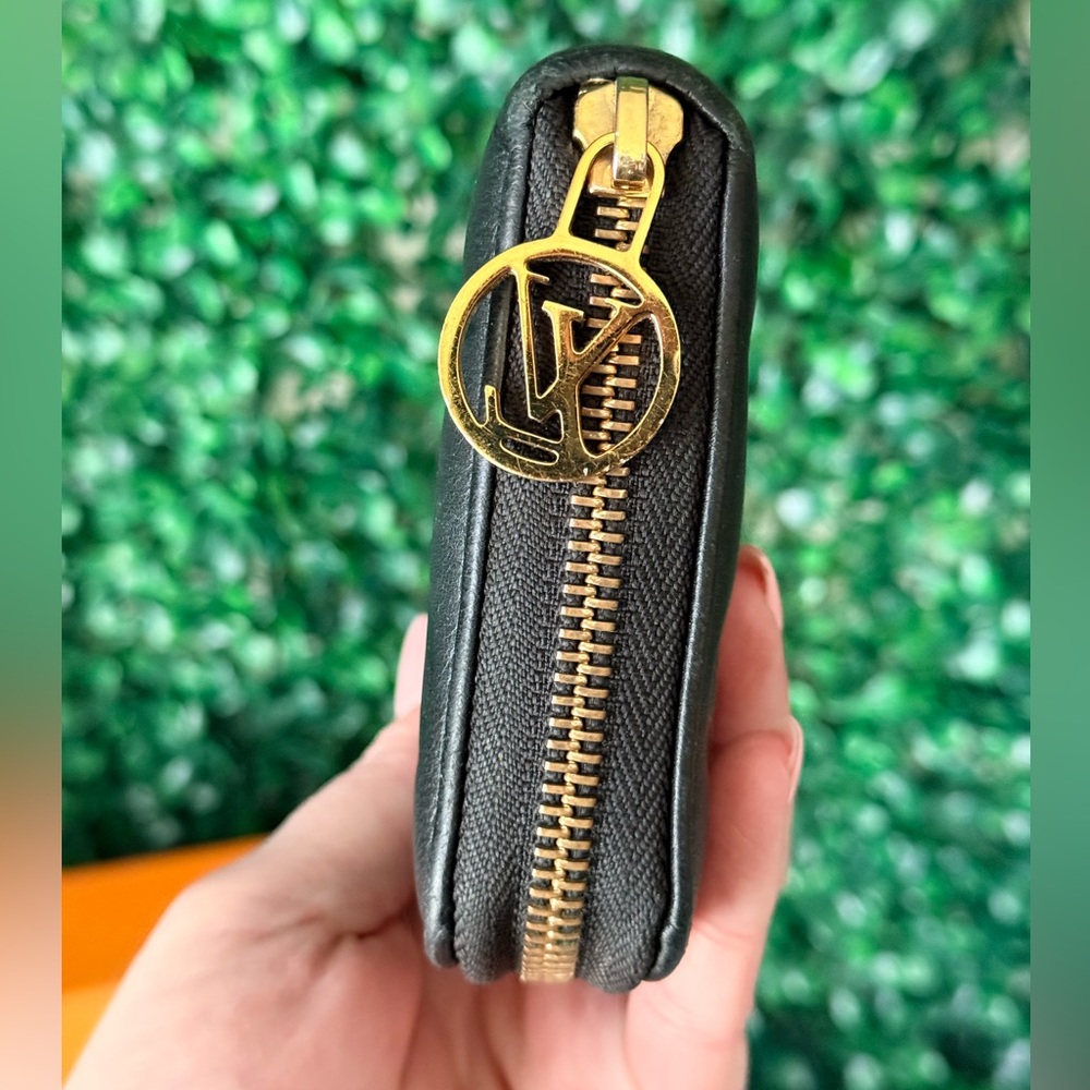 Louis Vuitton Black Monogram Coussin Zipped Lambskin Leather Wallet - Picture 4 of 10